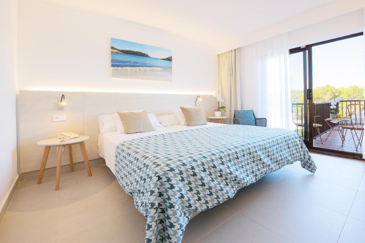 Playa Mondrago Hotel