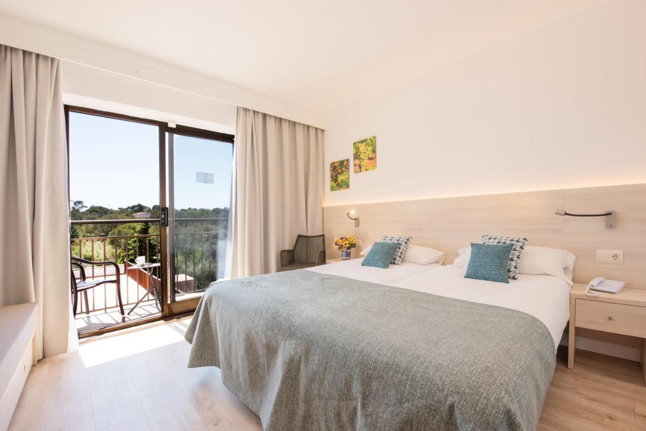 Playa Mondrago Hotel 3*
